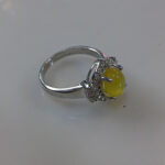 انگشتر نقره زنانه طرح یاس با نگین شرف الشمس + حکاکی