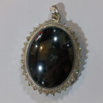 گردنبند نقره زنانه دست ساز دور نگین با حدید صینی بزرگ+حکاکی ذکر افزایش رزق و روزی - Image 2