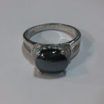 انگشتر نقره زنانه طرح میخک با نگین حدید صینی+حکاکی ذکر افزایش رزق و روزی - Image 4