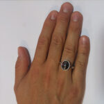 انگشتر نقره مردانه طرح صفوی ظریف با نگین حدید صینی+حکاکی ذکر امام صادق (ع) - Image 4