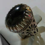 انگشتر نقره مردانه دست ساز طاووسی نگین حدید صینی+حکاکی ذکر افزایش رزق - Image 3