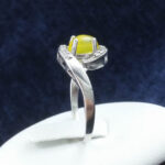 انگشتر نقره زنانه طرح لاله با نگین شرف الشمس + حکاکی - Image 3