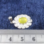 گردنبند زنانه طرح یاسمن با نگین شرف شمس + حکاکی - Image 4