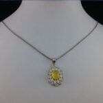 گردنبند زنانه طرح یاسمن با نگین شرف شمس + حکاکی - Image 2