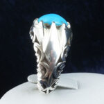 انگشتر نقره مردانه طرح دورچنگ دورشبکه با نگین فیروزه - Image 2