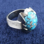 انگشتر نقره مردانه طرح دورچنگ خط راست با نگین فیروزه - Image 3