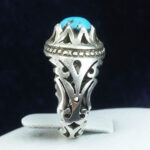 انگشتر نقره مردانه طرح شبکه دو آدمی با نگین فیروزه - Image 2