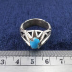 انگشتر نقره مردانه طرح شبکه دور چنگ بزرگ با نگین فیروزه - Image 4