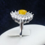 انگشتر نقره زنانه طرح سلطنتی با نگین شرف الشمس + حکاکی - Image 2