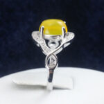 انگشتر نقره زنانه طرح شقایق با نگین شرف الشمس + حکاکی - Image 2