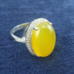 انگشتر زنانه طرح لوکس مجلسی