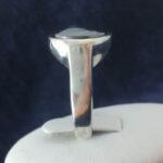 انگشتر نقره مردانه طرح اسپادانا با سنگ حدید صینی+حکاکی - Image 4