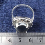 انگشتر نقره زنانه طرح خاتون با نگین حدید صینی+حکاکی - Image 3