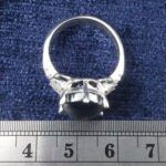 انگشتر نقره زنانه طرح شبنم با نگین حدید صینی+حکاکی - Image 3