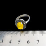 انگشتر نقره زنانه طرح آرامش با سنگ شرف شمس + حکاکی - Image 2