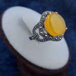 انگشتر نقره زنانه طرح سودابه با سنگ شرف شمس + حکاکی