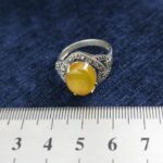 انگشتر نقره زنانه طرح سودابه با سنگ شرف شمس + حکاکی - Image 3