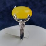 انگشتر نقره زنانه طرح نفیس با سنگ شرف شمس + حکاکی - Image 2