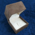 جعبه انگشتر زنانه و مردانه طرح الماس - Image 5