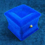 جعبه انگشتر زنانه و مردانه طرح رویال مخملی