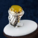 انگشتر نقره دست ساز سیاوش با نگین الماس تراش شرف الشمس + حکاکی - Image 3