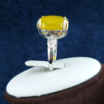 انگشتر نقره زنانه طرح ارکیده با سنگ شرف شمس + حکاکی - Image 3