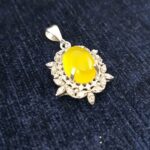 گردنبند زنانه نقره طرح گیسو با نگین شرف شمس + حکاکی