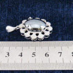 گردنبند نقره زنانه طرح هما با نگین حدید صینی + حکاکی - Image 2