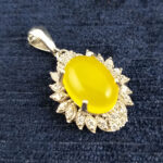 گردنبند نقره زنانه طرح مهراوه با نگین شرف شمس + حکاکی