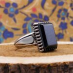 انگشتر نقره مردانه طرح آریانا با سنگ حدید صینی + حکاکی - Image 3