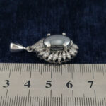 گردنبند زنانه نقره طرح طناز با نگین حدید صینی + حکاکی - Image 2