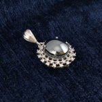 گردنبند زنانه نقره طرح ستایش با نگین حدید صینی + حکاکی