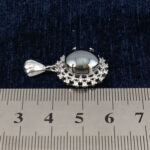 گردنبند زنانه نقره طرح ستایش با نگین حدید صینی + حکاکی - Image 2