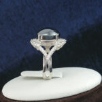 انگشتر نقره زنانه طرح یلدا با نگین حدید صینی+حکاکی - Image 2