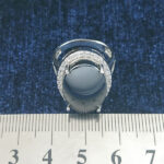 انگشتر نقره زنانه طرح ثنا با نگین حدید صینی+حکاکی - Image 3