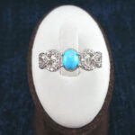 انگشتر نقره زنانه طرح لیندا با نگین فیروزه نیشابوری - Image 2