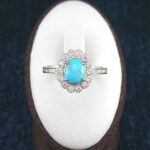 انگشتر نقره زنانه طرح چکاوک با نگین فیروزه نیشابوری - Image 2