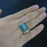 انگشتر نقره مردانه زنانه طرح آفاق با نگین فیروزه نیشابوری - Image 5