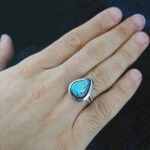 انگشتر نقره زنانه و مردانه طرح اشکی توکل با نگین فیروزه نیشابوری - Image 5