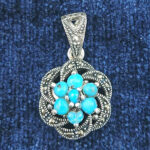 گردنبند نقره زنانه طرح الهه با سنگ فیروزه نیشابوری - Image 3