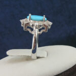 انگشتر نقره زنانه طرح چکامه با نگین فیروزه نیشابوری - Image 4