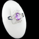 انگشتر نقره زنانه طرح پارمیدا با نگین آمیتیست