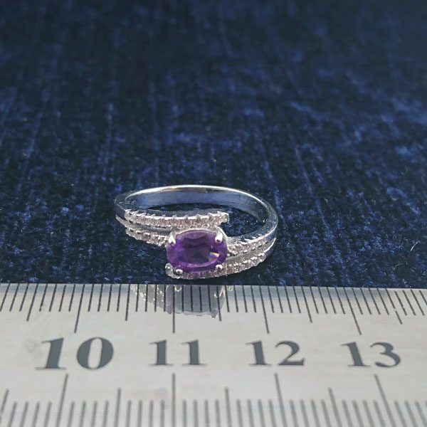 انگشتر نقره زنانه طرح ترلان با نگین آمیتیست - Image 3