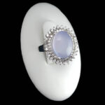 انگشتر نقره زنانه طرح تارا با سنگ عقیق کبود یمنی