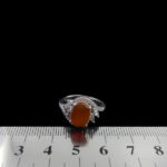 انگشتر نقره زنانه طرح آوا با نگین عقیق یمنی سرخ - Image 3