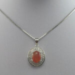گردنبند نقره زنانه طرح شکیبا با سنگ عقیق یمنی سرخ - Image 2