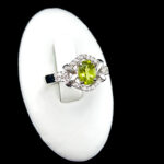 انگشتر نقره زنانه طرح آنا با سنگ زبرجد