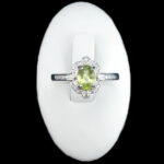 انگشتر زبرجد الماس تراش نقره زنانه طرح مینا - Image 2