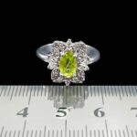 انگشتر نقره زنانه طرح الینا با سنگ زبرجد - Image 3