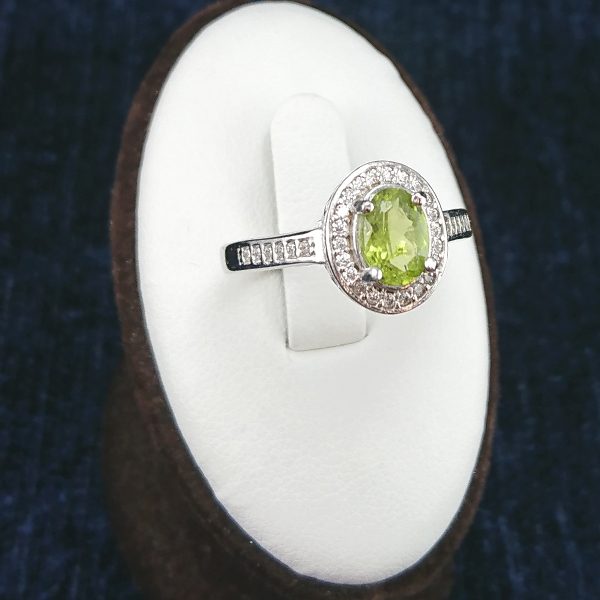 انگشتر زبرجد زنانه نقره فاخر